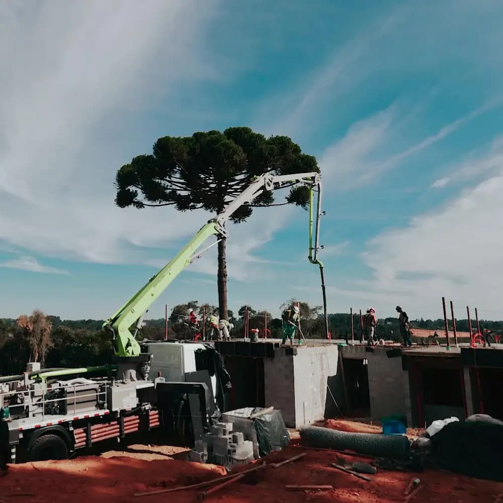 Obra em andamento de um empreendimento VKR